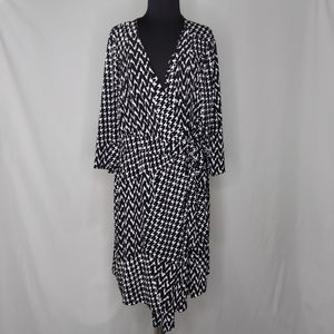 Lane Bryant Wrap Dress Stretch Elbow Sleeve Chevron Geometric Print Knee Mini 26